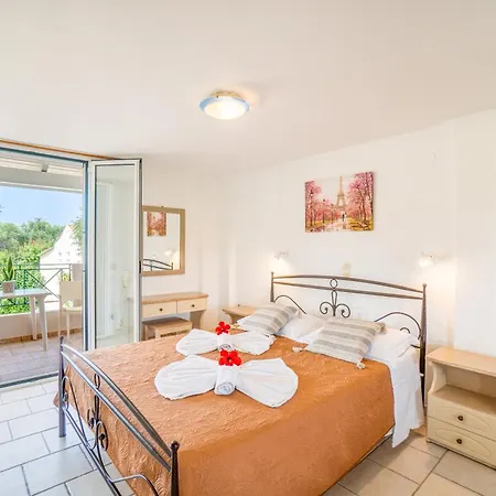 דירה Anna And Maisonettes *