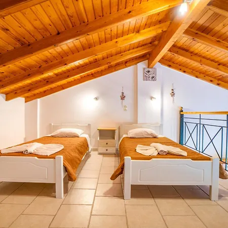 Anna And Maisonettes דירה