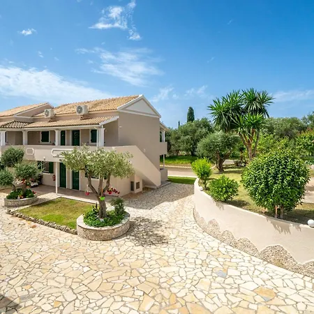 Anna And Maisonettes * Arillas (Corfu)