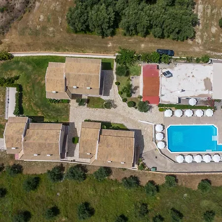 Anna And Maisonettes דירה