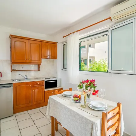 Anna Maisonette * Arillas (Corfu)