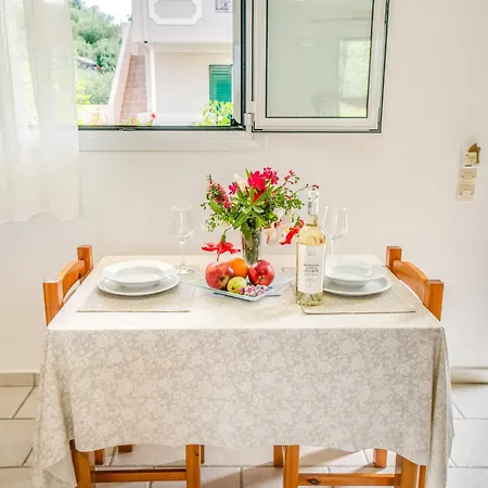 Anna And Maisonettes * Arillas (Corfu)