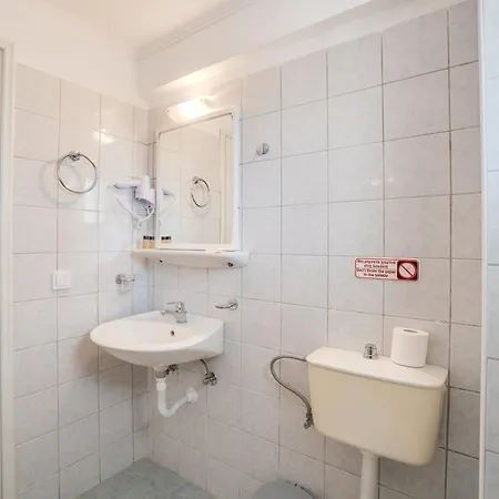 Appartement Anna And Maisonettes *