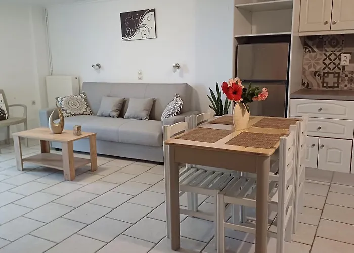 Anna And Maisonettes *