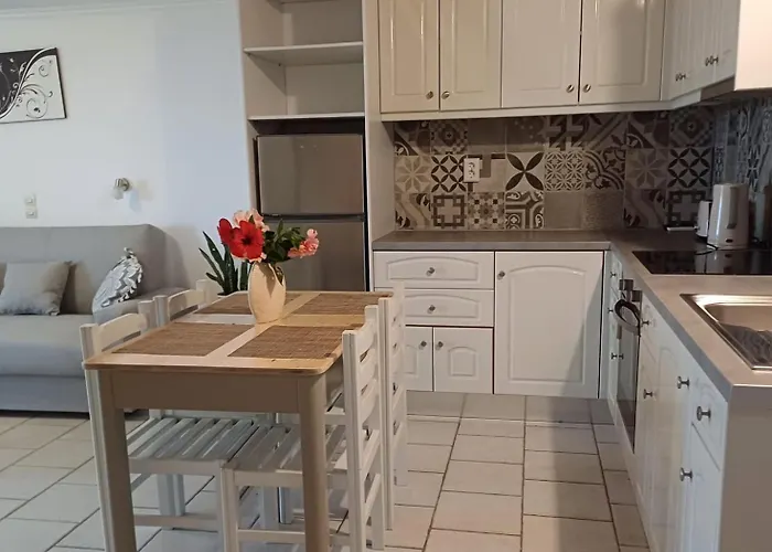 Anna And Maisonettes Apartment