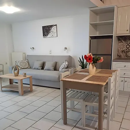 Апартаменты Anna And Maisonettes