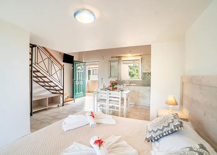 Anna And Maisonettes דירה
